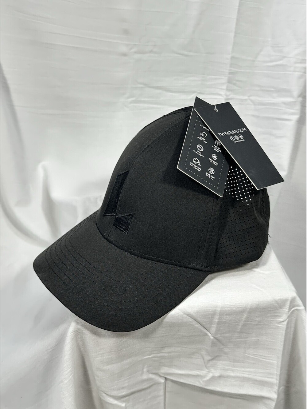 TRUWEAR Lucid Black Performance Baseball Cap Hat Adjustable Snapback New